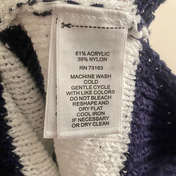 💠Small Knit Tank💠 - Picture 4 of 4